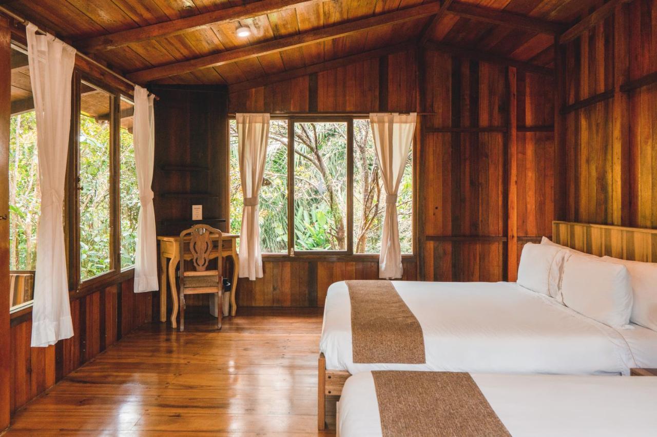 Piripe Wellness Lodge Pacto Exterior photo