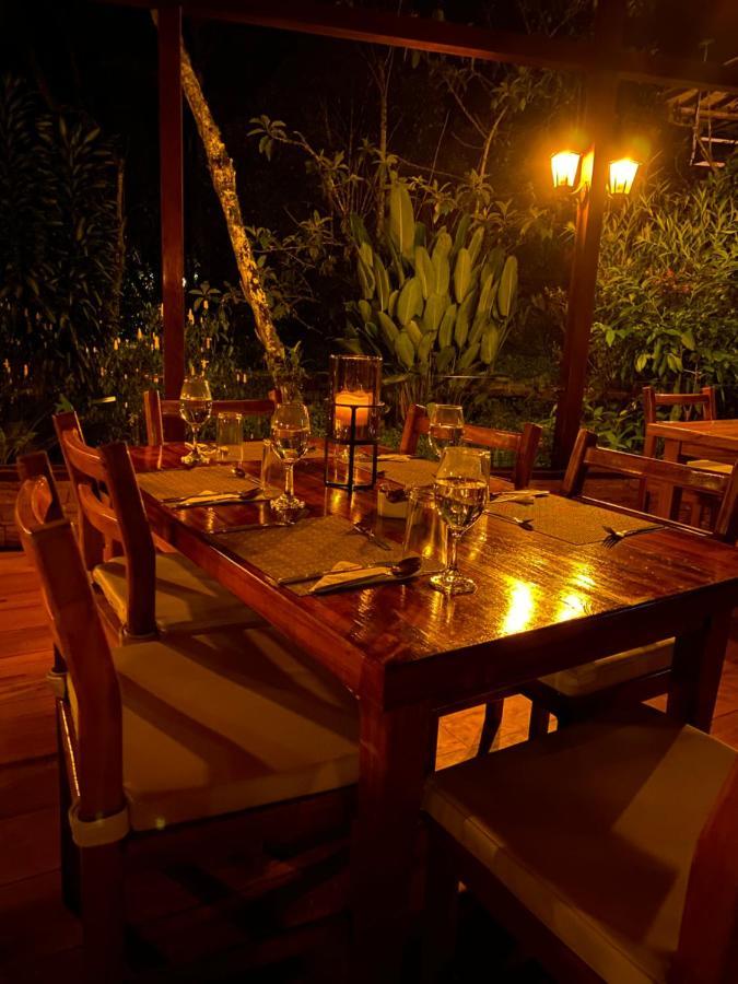 Piripe Wellness Lodge Pacto Exterior photo