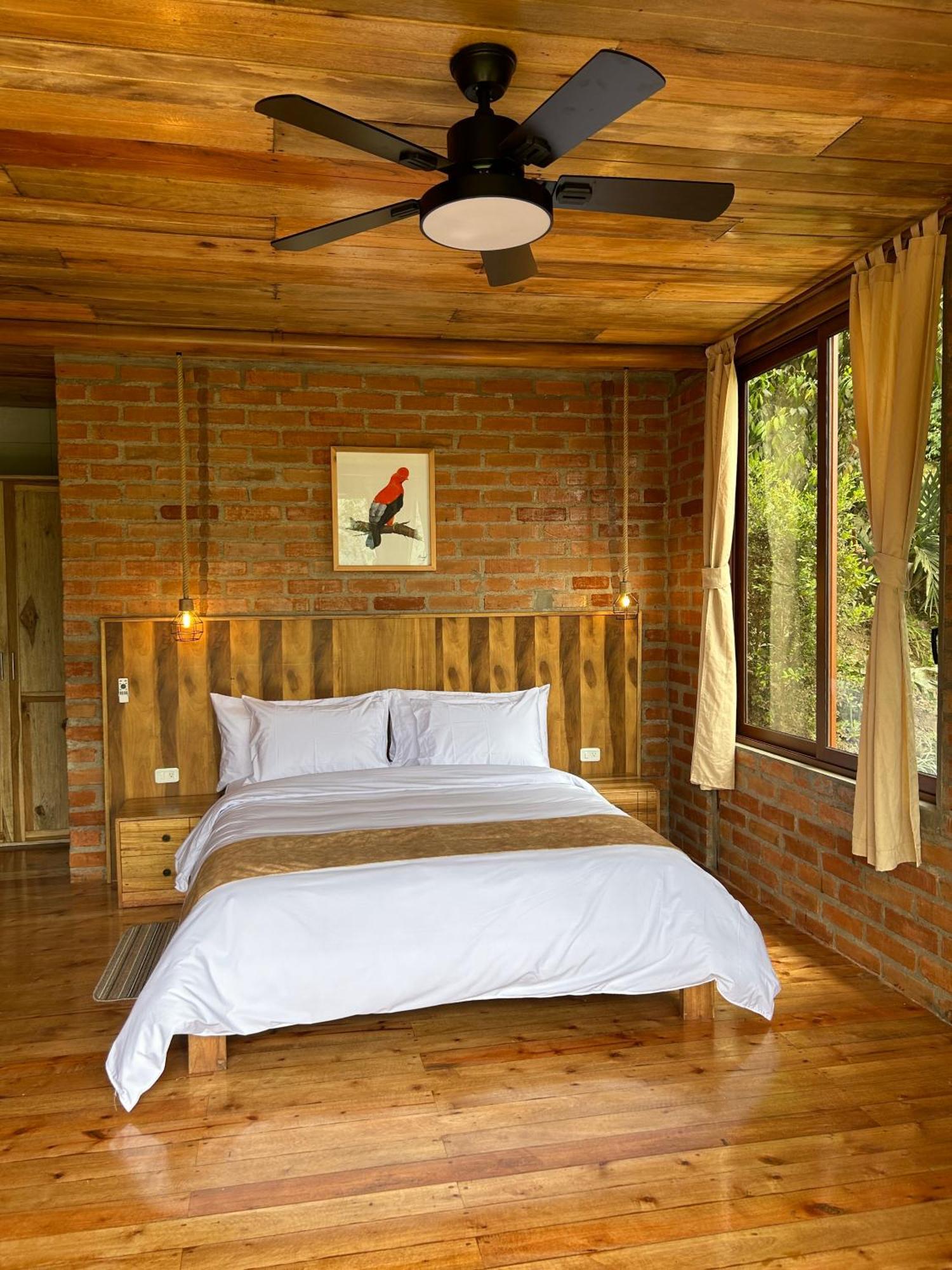 Piripe Wellness Lodge Pacto Exterior photo