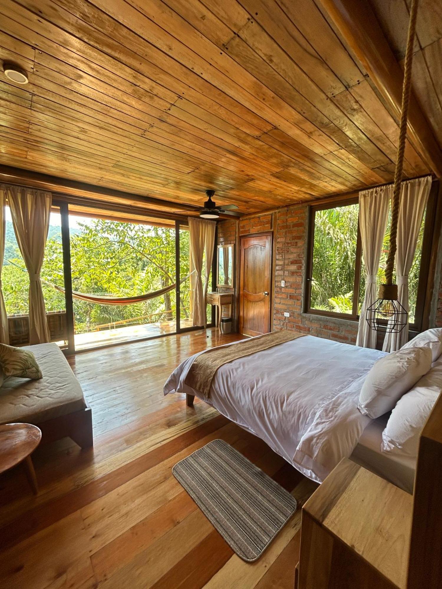 Piripe Wellness Lodge Pacto Exterior photo
